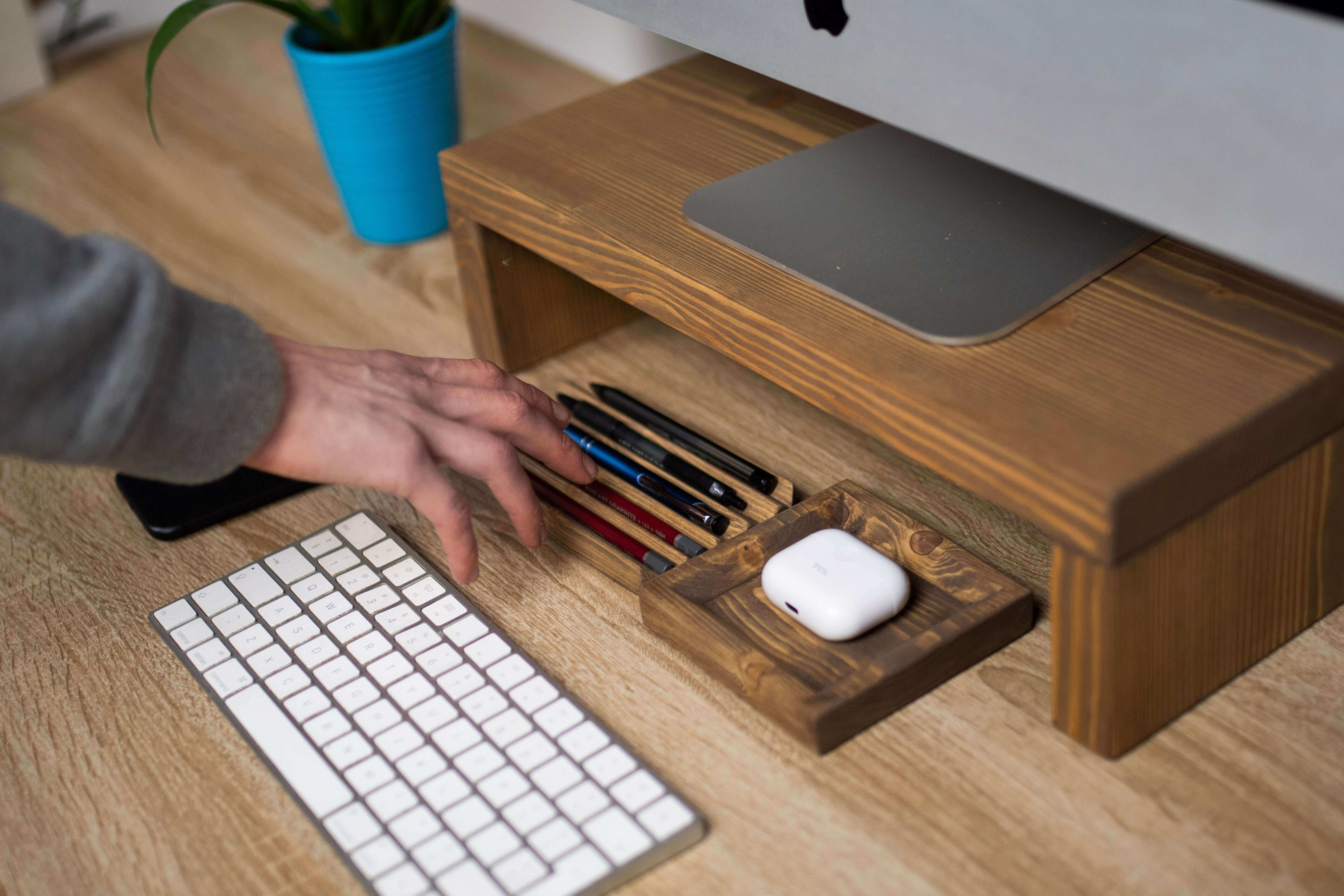 RUSTIC PENCIL TRAY - Chopzwood