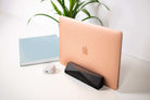 VERTICAL MINIMALISTIC MACBOOK STAND - Chopzwood