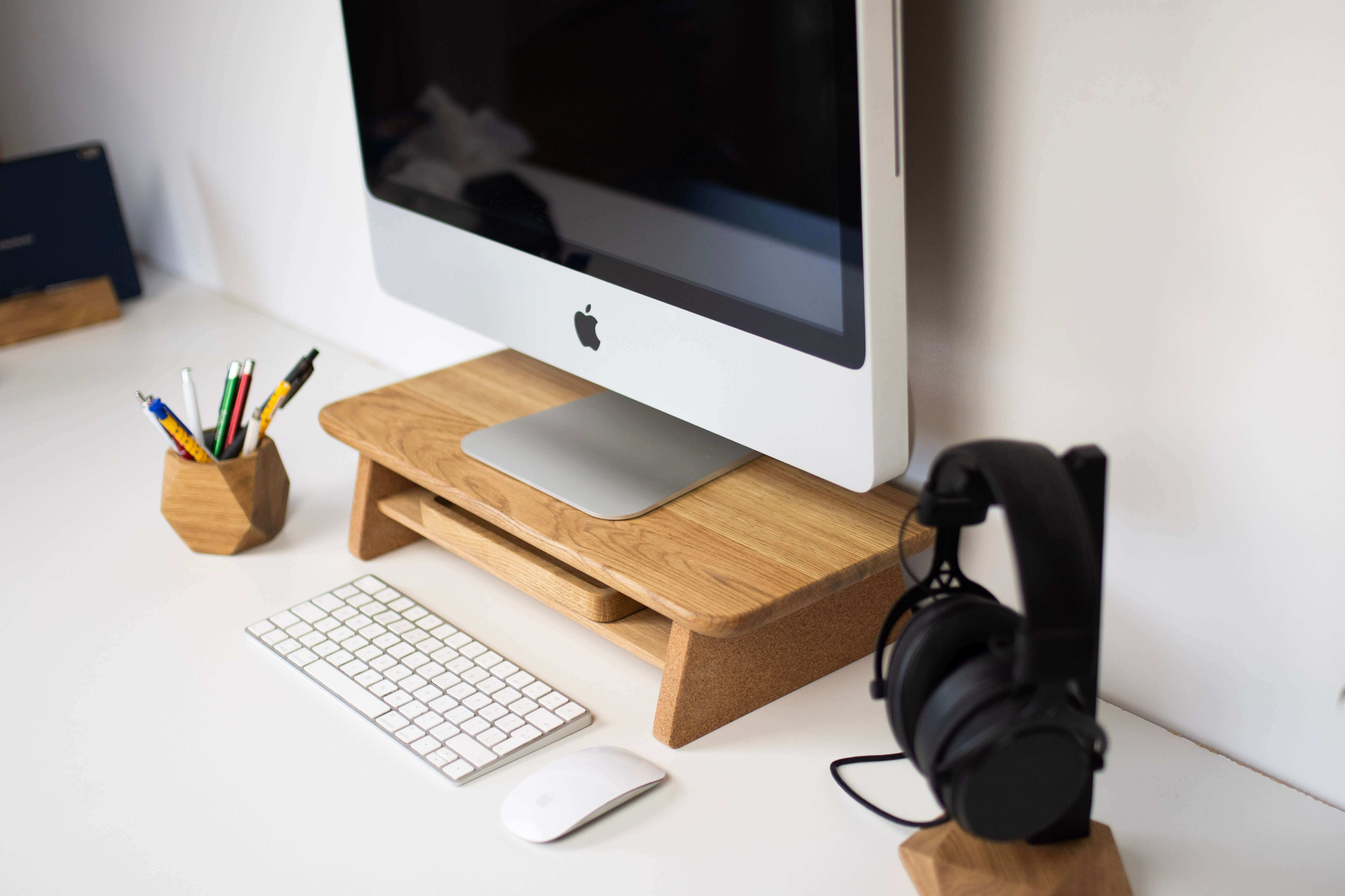 MONITOR STAND WITH SHELF - Chopzwood