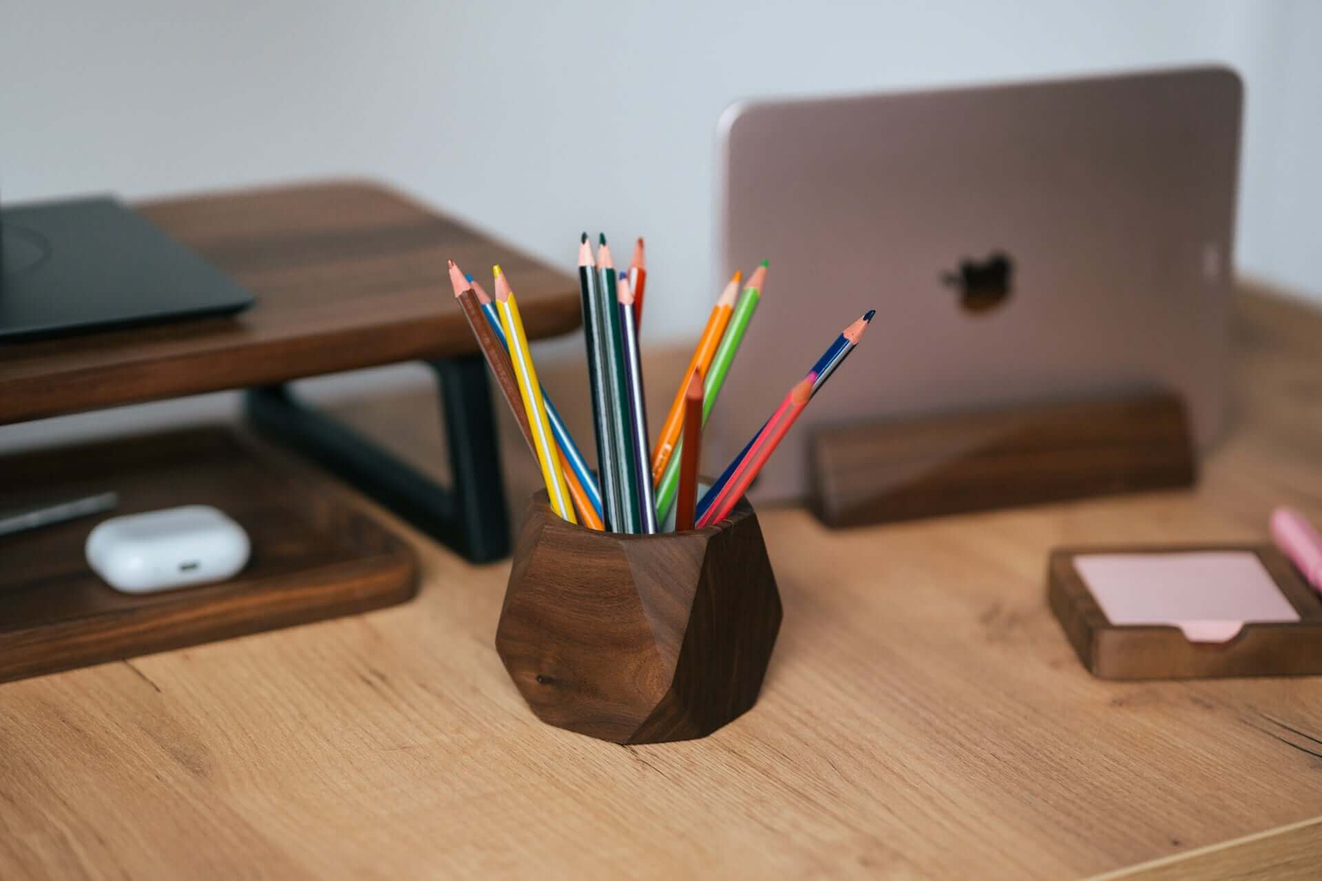 MINIMALISTIC PEN HOLDER - Chopzwood